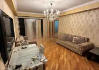  Yeni Yasamal qəsəbəsində 85m² mənzil kirayə verilir