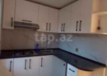  Sumqayıt şəhərində 32m² mənzil kirayə verilir
