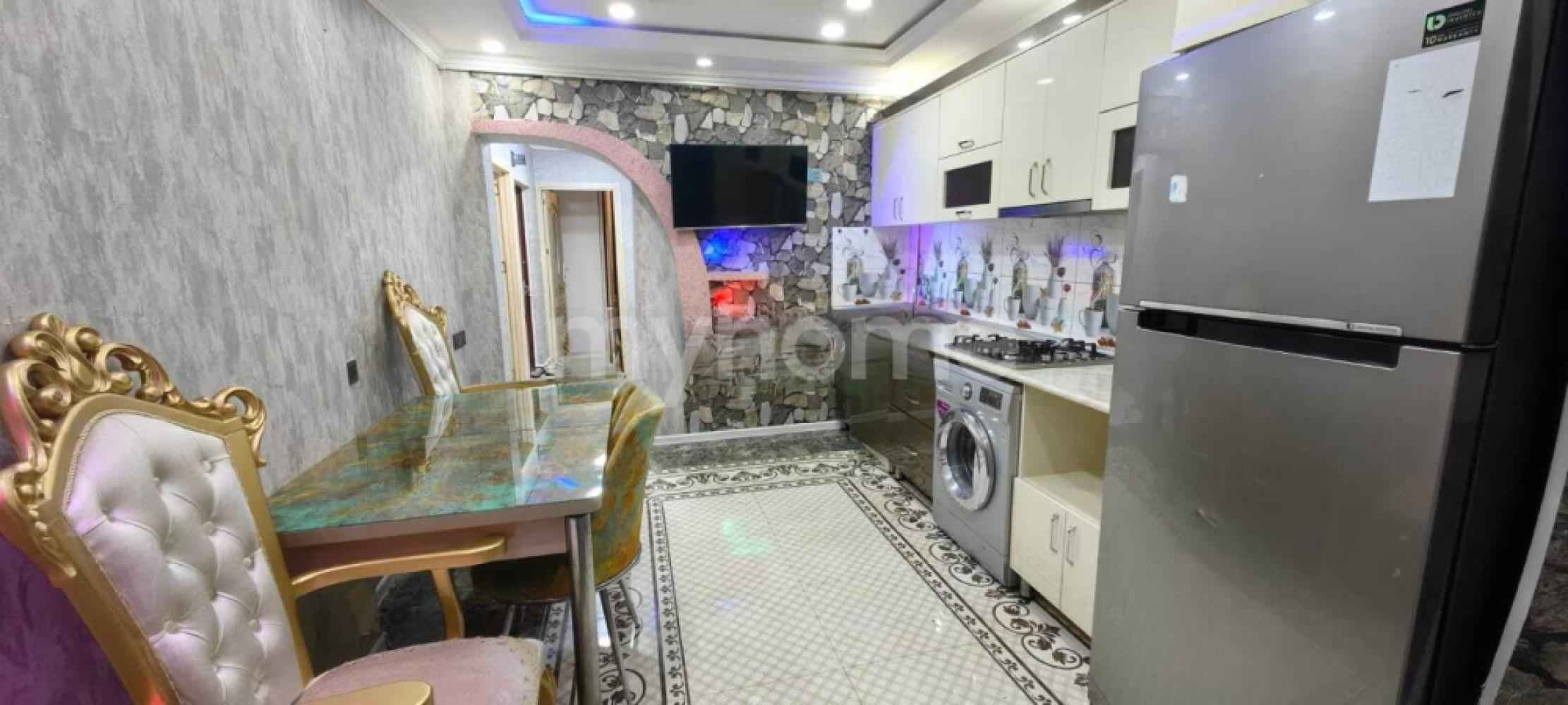  Əhmədli qəsəbəsində 65m² mənzil kirayə verilir