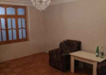  Sumqayıt şəhərində 48m² mənzil kirayə verilir