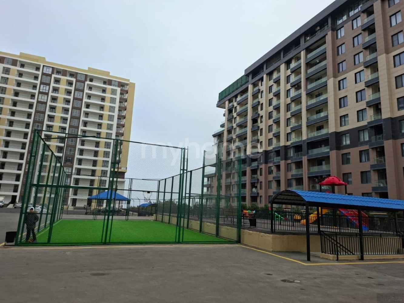  Sumqayıt şəhərində 95m² mənzil kirayə verilir