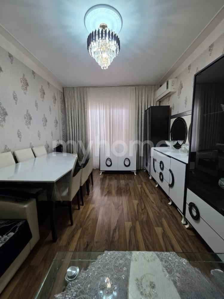  Yeni Yasamal qəsəbəsində 110m² mənzil satılır