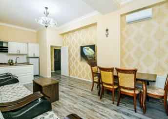  28 May qəsəbəsində 70m² mənzil kirayə verilir