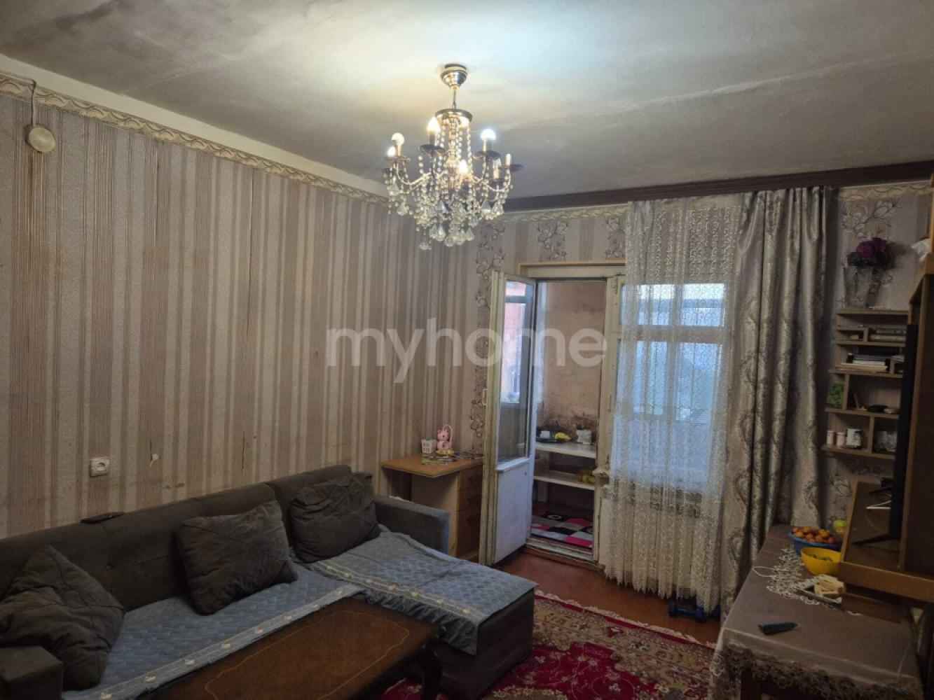  Sumqayıt şəhərində 43m² mənzil satılır