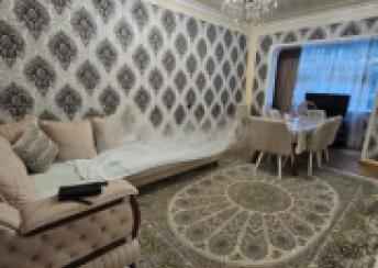  28 May qəsəbəsində 120m² mənzil satılır