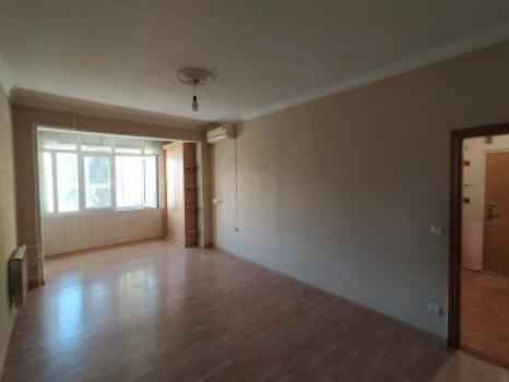  Bakıxanov qəsəbəsində 56m² mənzil satılır