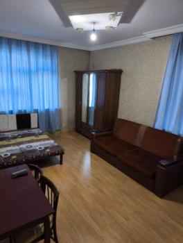  Həzi Aslanov qəsəbəsində 32m² mənzil satılır
