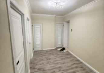  Bakı şəhərində 70m² mənzil satılır