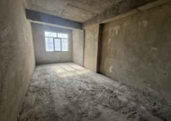  Xırdalan şəhərində 77m² mənzil satılır