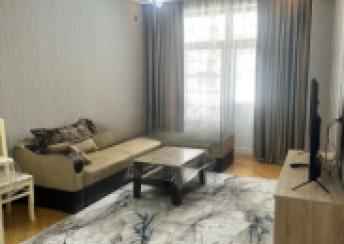  Bakı şəhərində 80m² mənzil kirayə verilir