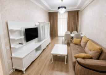  Sumqayıt şəhərində 95m² mənzil kirayə verilir