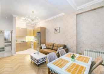  28 May qəsəbəsində 65m² mənzil kirayə verilir