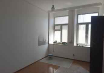  M.Ə. Rəsulzadə qəsəbəsində 60m² mənzil satılır