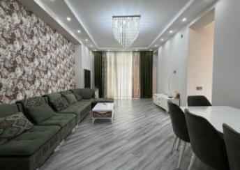  Bakı şəhərində 140m² mənzil satılır