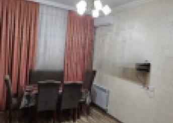  Yasamal qəsəbəsində 50m² mənzil kirayə verilir
