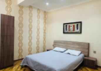 Bakı şəhərində 70m² mənzil kirayə verilir