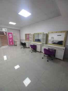  Bakıxanov qəsəbəsində 44m² obyekt kirayə verilir