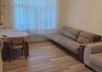  8-ci mikrorayon qəsəbəsində 65m² mənzil satılır