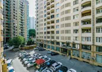  28 May qəsəbəsində 170m² mənzil kirayə verilir