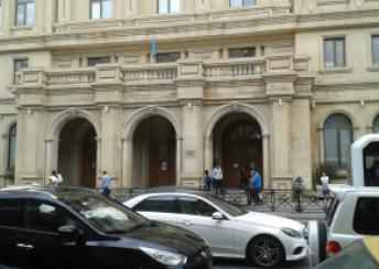  28 May qəsəbəsində ofis kirayə verilir