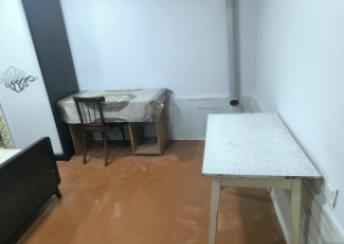  Ramana qəsəbəsində 30m² mənzil kirayə verilir