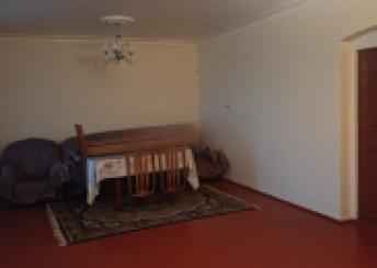  Zaqatala şəhərində 200m² mənzil kirayə verilir