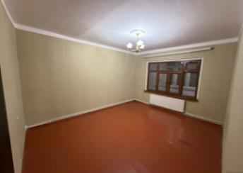  Sumqayıt şəhərində 65m² mənzil kirayə verilir