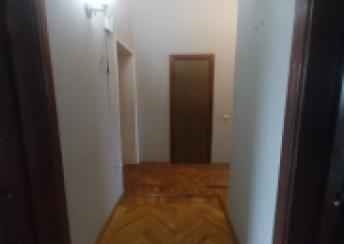  Sumqayıt şəhərində 70m² mənzil kirayə verilir