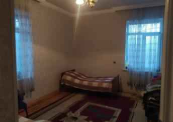  Gəncəli qəsəbəsində 74m² mənzil satılır