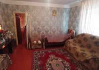  Gəncəli qəsəbəsində 42m² mənzil satılır