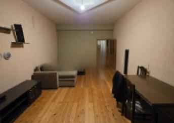  Həzi Aslanov qəsəbəsində 70m² mənzil kirayə verilir