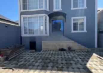  Lökbatan qəsəbəsində 184m² mənzil satılır