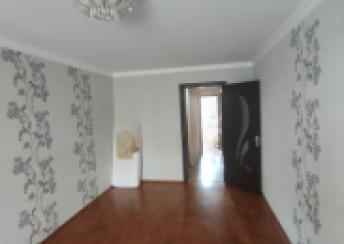  5-ci mikrorayon qəsəbəsində 65m² mənzil kirayə verilir