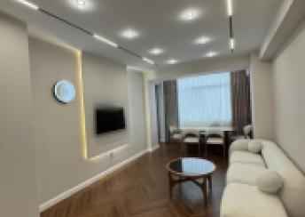  Ağ şəhər qəsəbəsində 115m² mənzil kirayə verilir