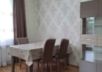  Bakı şəhərində 65m² mənzil kirayə verilir