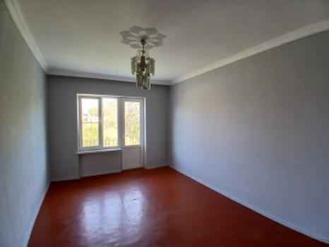  Sumqayıt şəhərində 80m² mənzil satılır