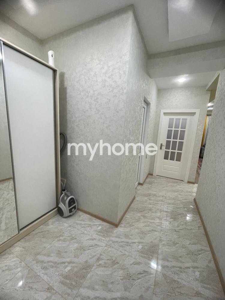  Masazır qəsəbəsində 54m² mənzil satılır