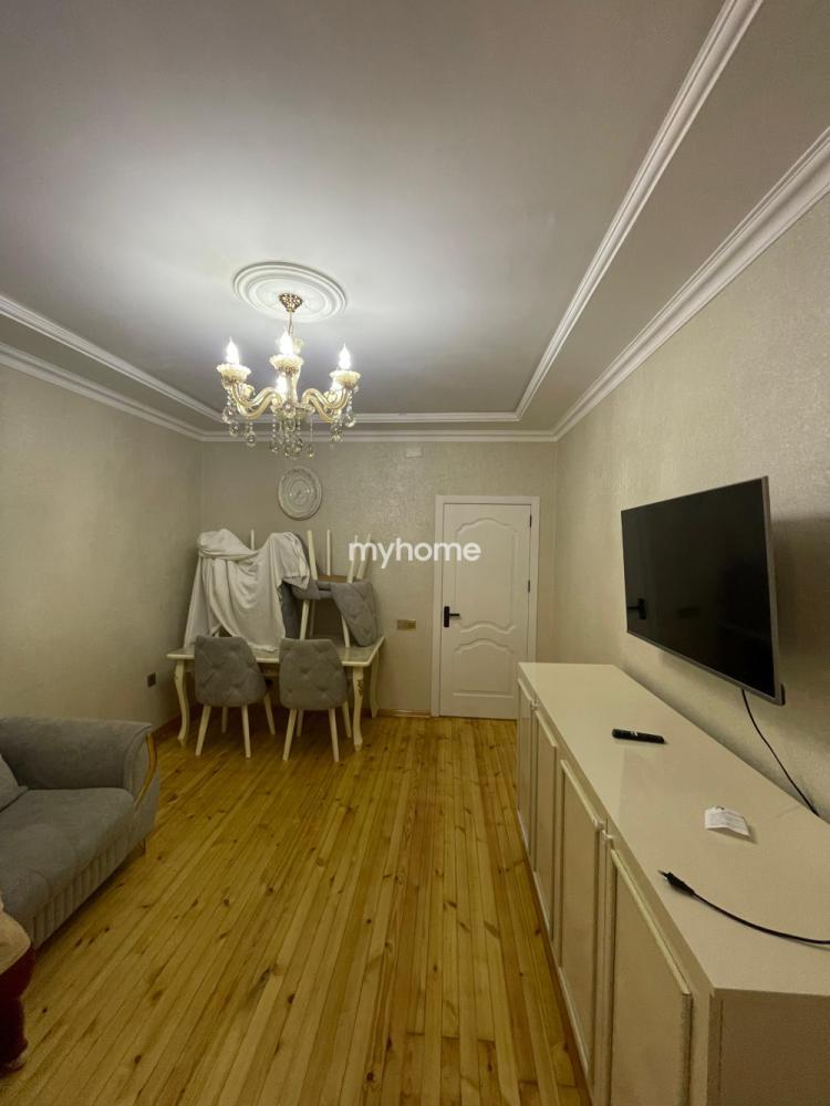  Xırdalan şəhərində 72m² mənzil satılır