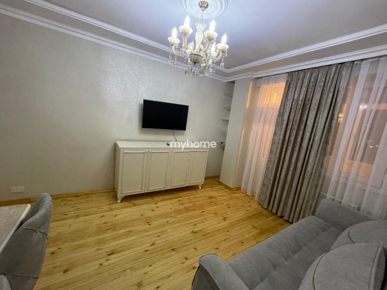  Xırdalan şəhərində 72m² mənzil satılır