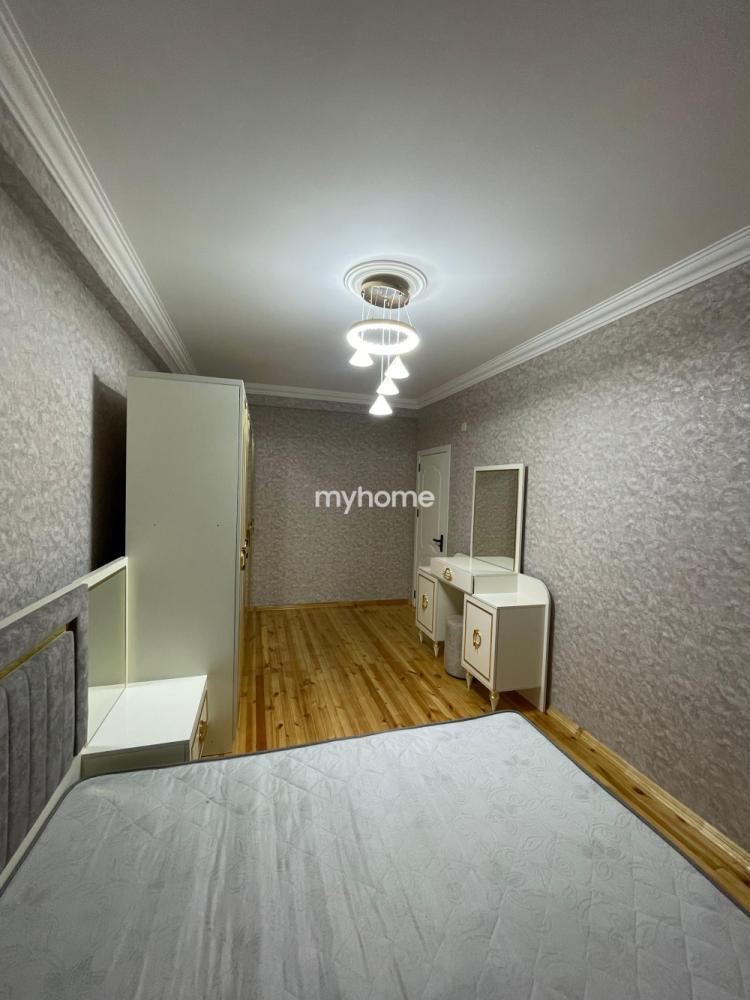  Xırdalan şəhərində 72m² mənzil satılır