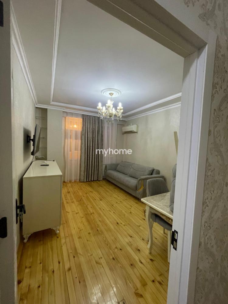  Xırdalan şəhərində 72m² mənzil satılır