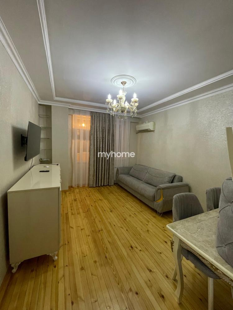  Xırdalan şəhərində 72m² mənzil satılır