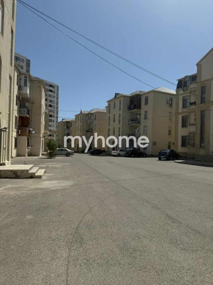  Masazır qəsəbəsində 57m² mənzil satılır