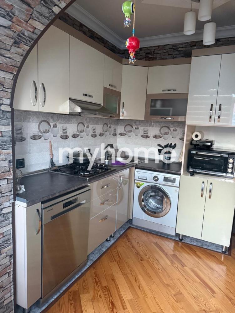  Masazır qəsəbəsində 73m² mənzil satılır