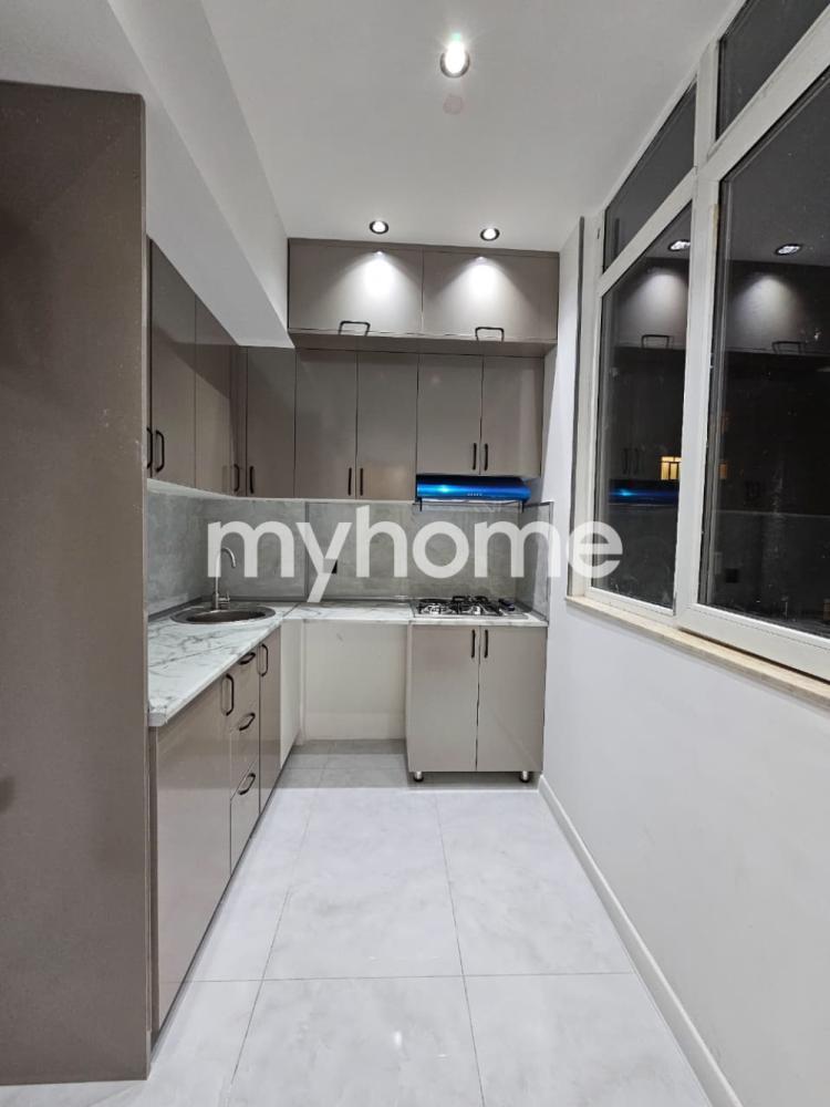  Xırdalan şəhərində 70m² mənzil satılır