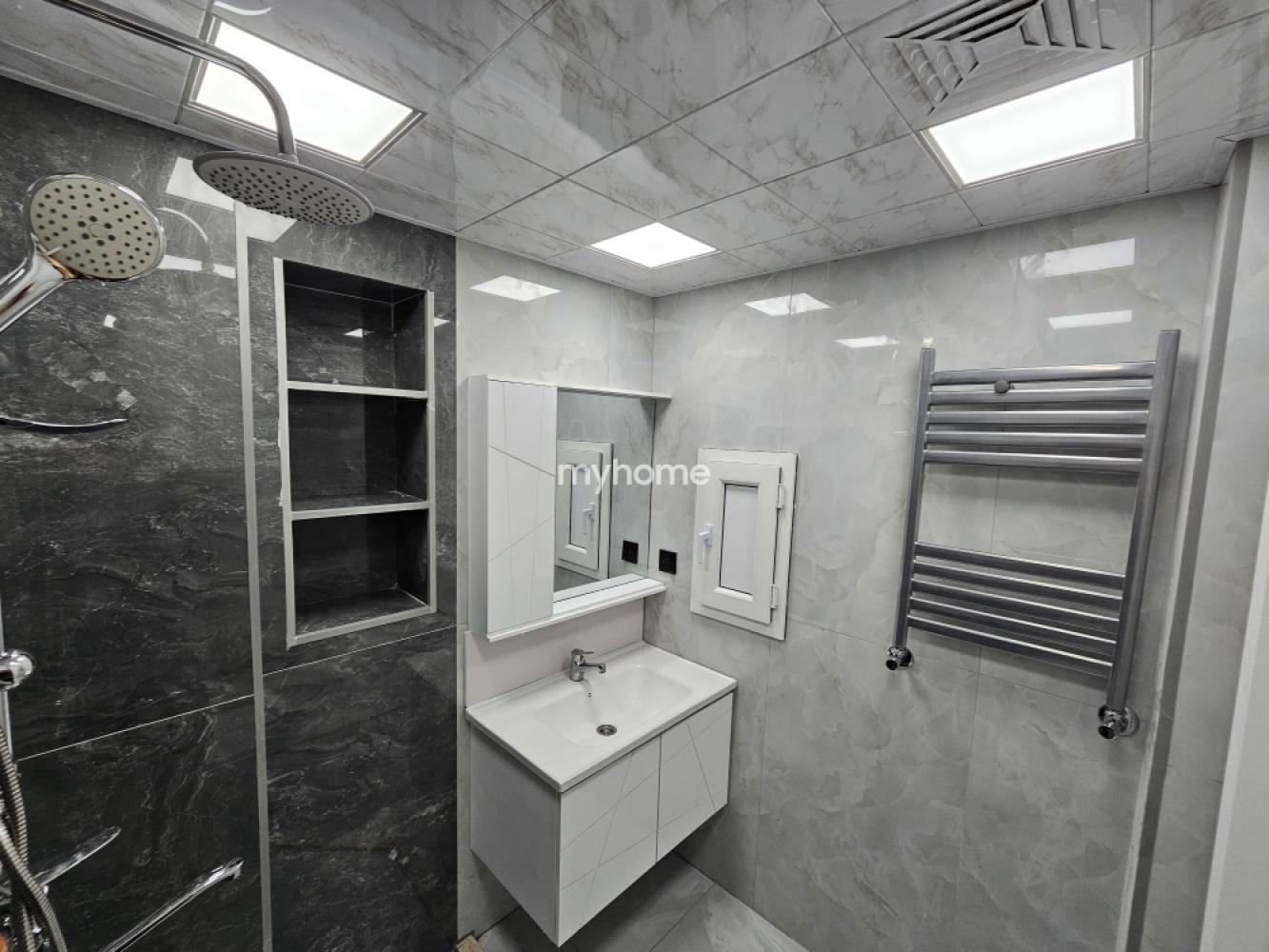  Xırdalan şəhərində 70m² mənzil satılır