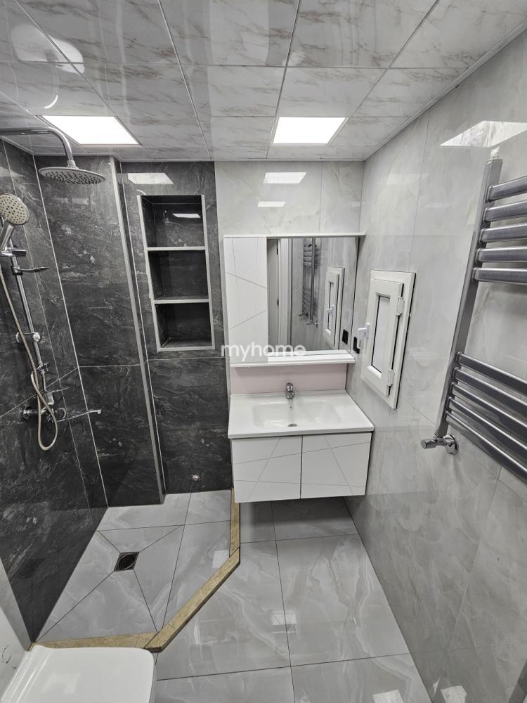  Xırdalan şəhərində 70m² mənzil satılır