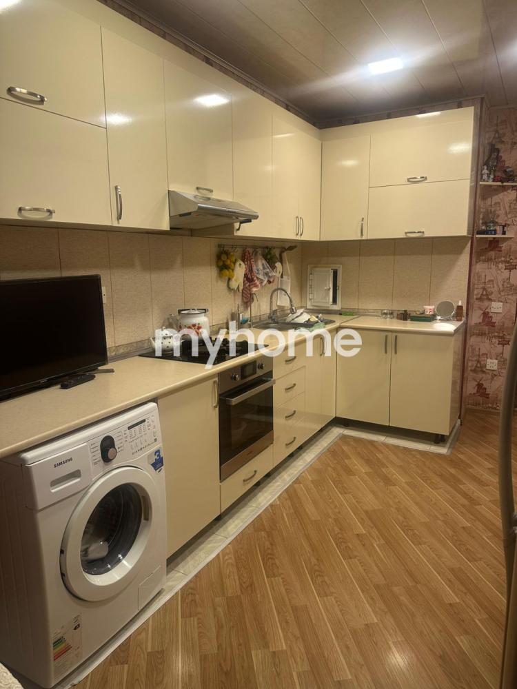  Xırdalan şəhərində 86m² mənzil satılır