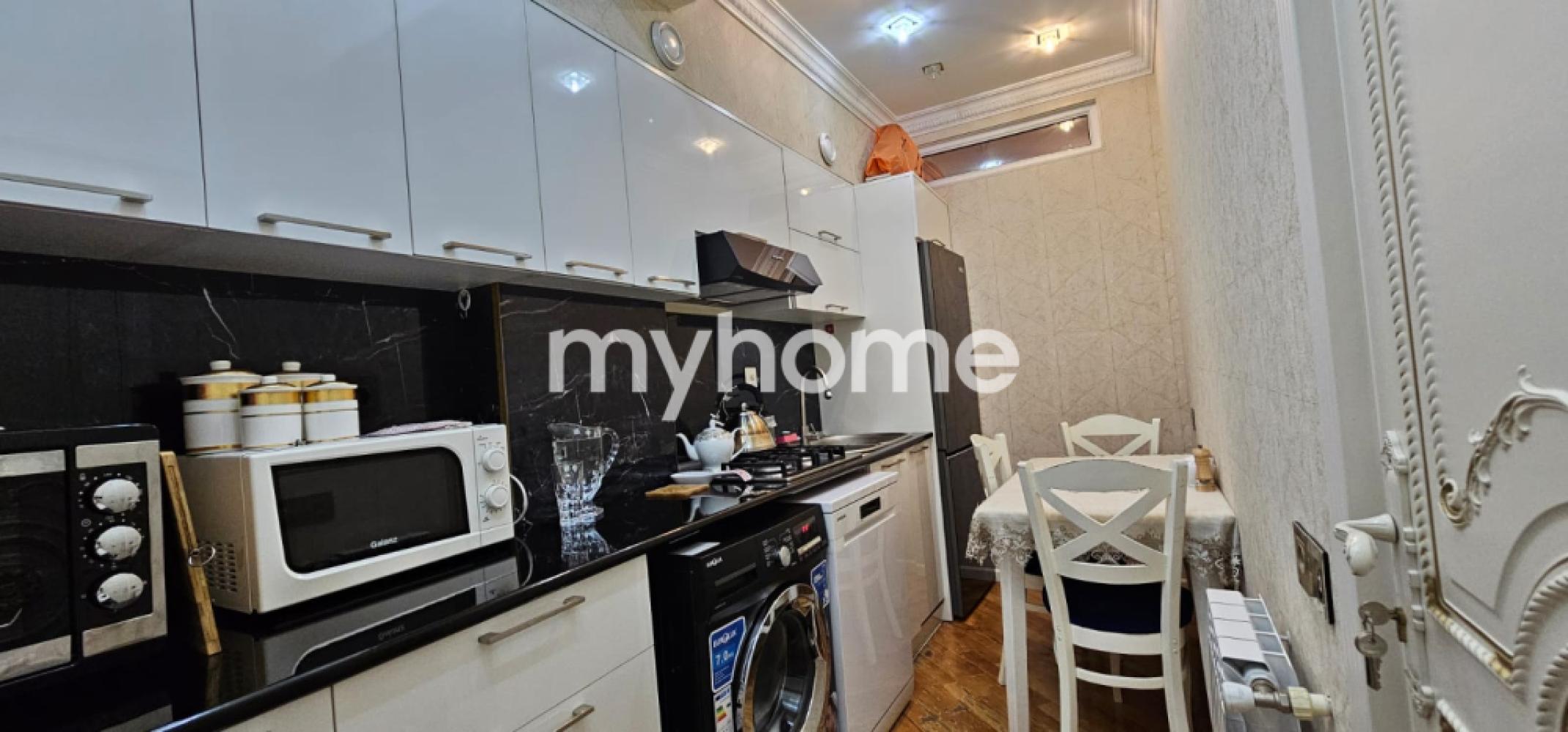  Xırdalan şəhərində 85m² mənzil satılır