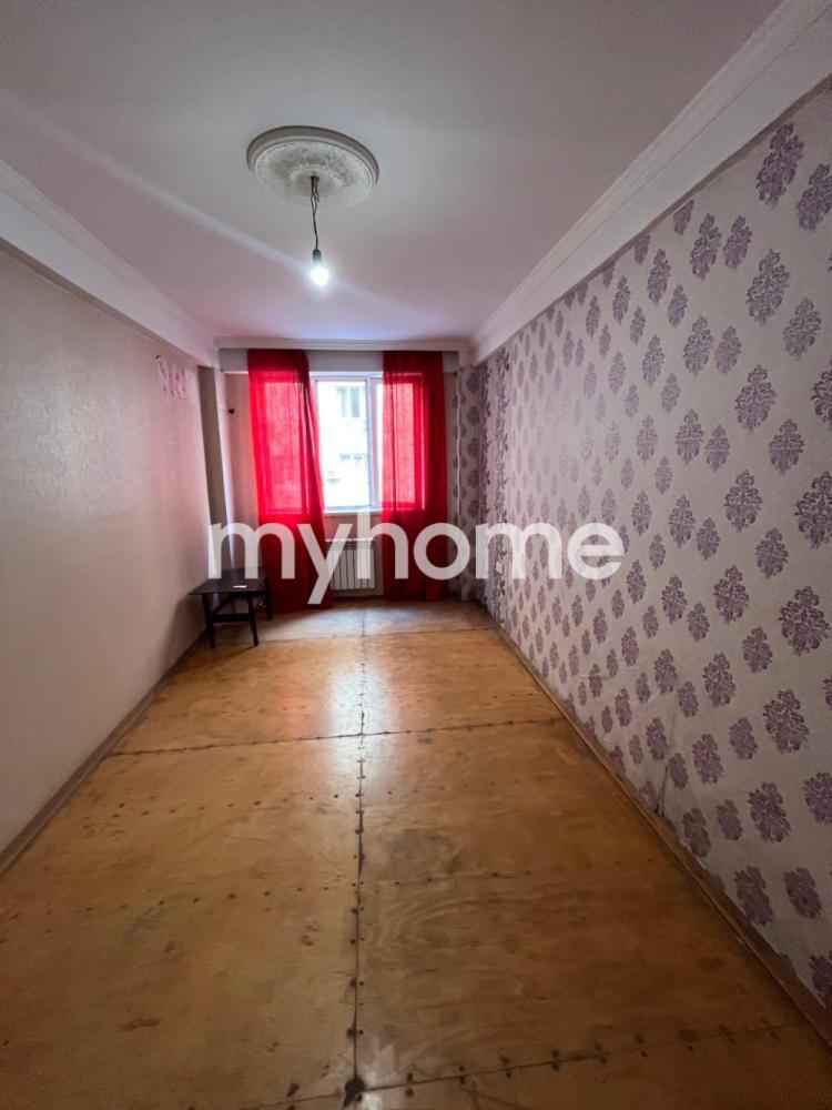  Xırdalan şəhərində 46m² mənzil satılır